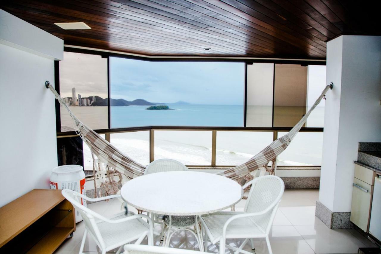 Apto Frente Mar Bal Camboriu Pe Na Areia Fantastica E Encantadora Vista Mar Балнеариу-Камбориу Экстерьер фото